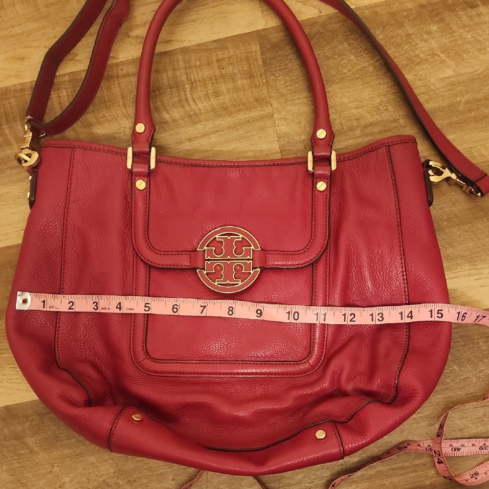 Tory Burch Amanda Fuchsia Leather Hobo Shoulder Bag w/ Crossbody Strap - Picture 10 of 12